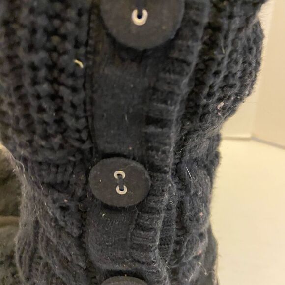 Ugg Carey knit black boots size 7 buttons - Picture 2 of 11
